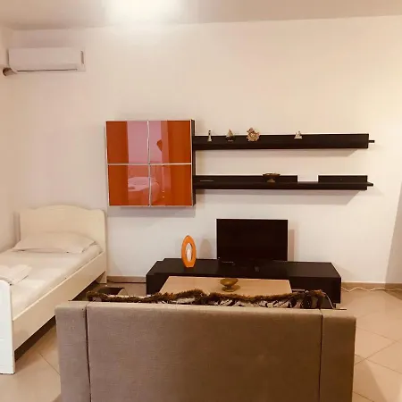 Apartament Albi *